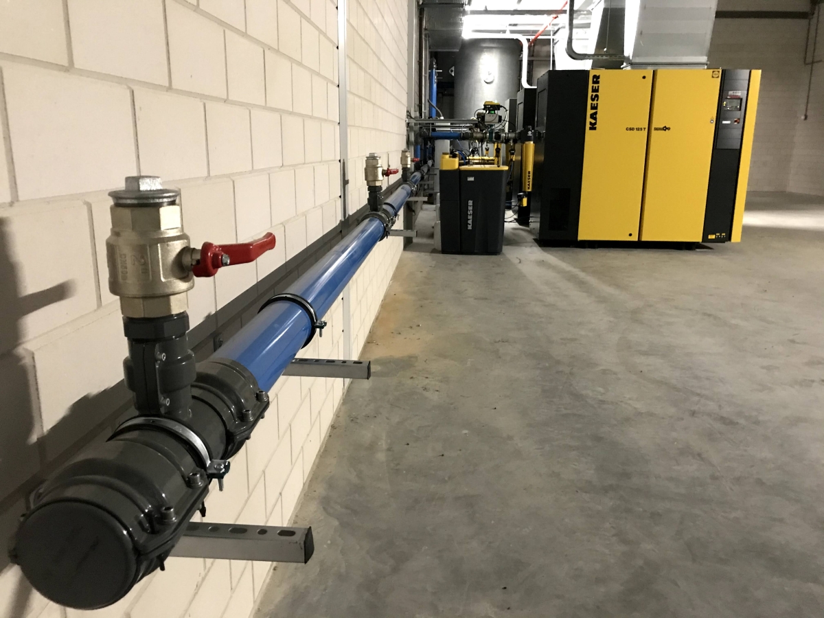 persluchtleidingen aanleggen